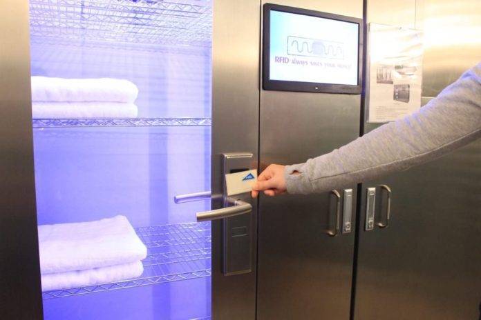towel_tracking, gym towel cabinet