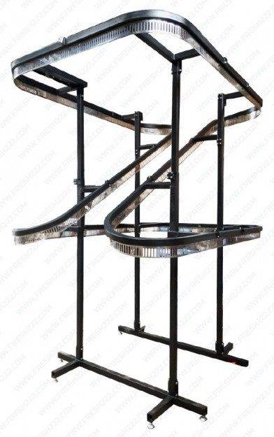 Automatic conveyor for storing uniforms and other clothes